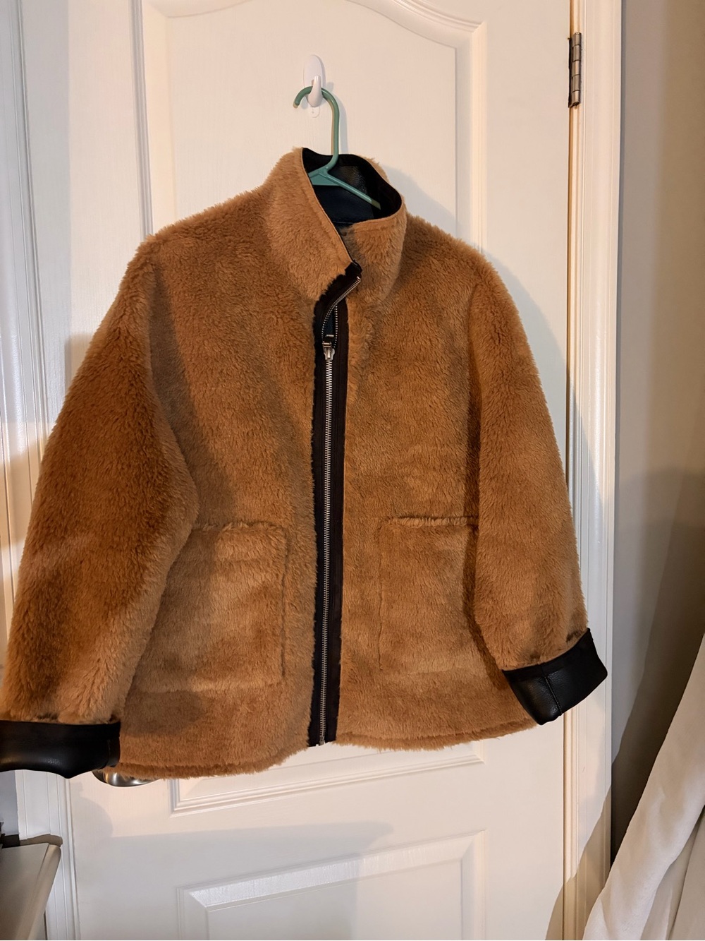 Rebecca Minkoff Tan Teddy Zip-Front Jacket with Dark Brown Trim. NWT size L